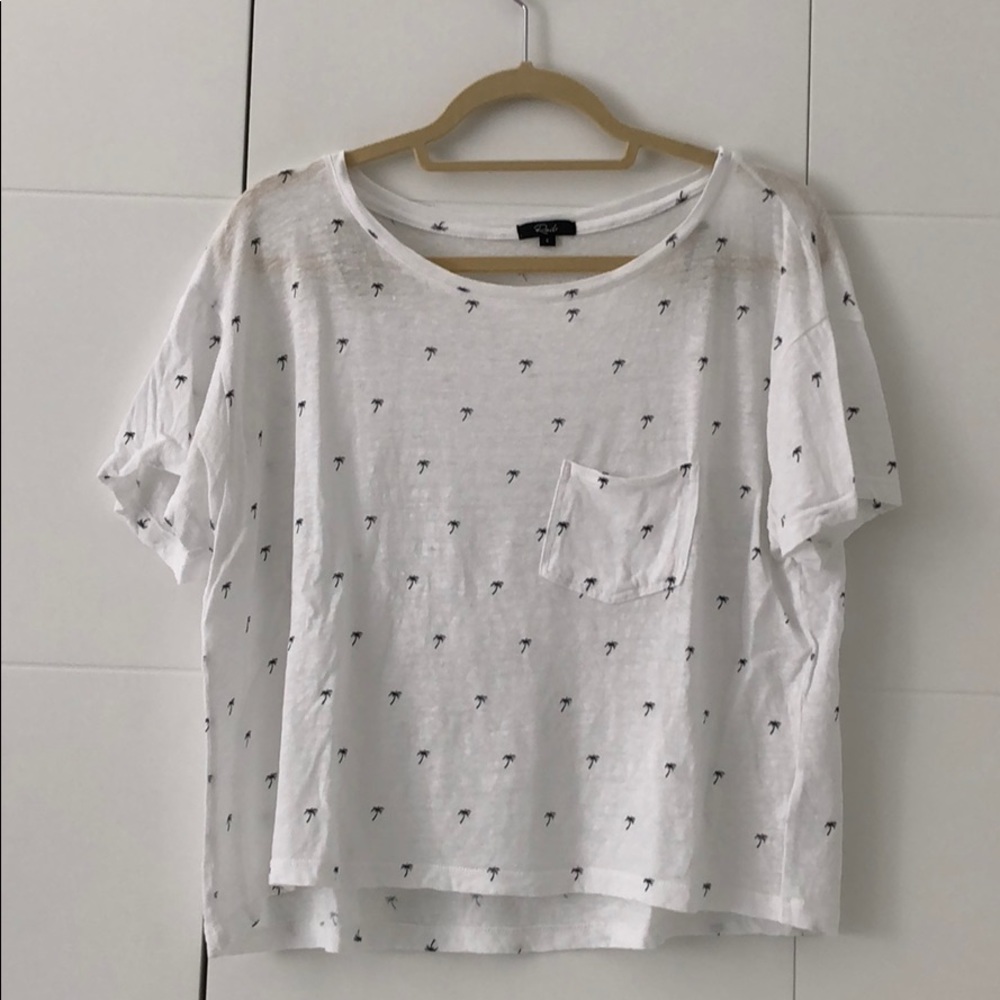 White t shirt with breast pocket detail